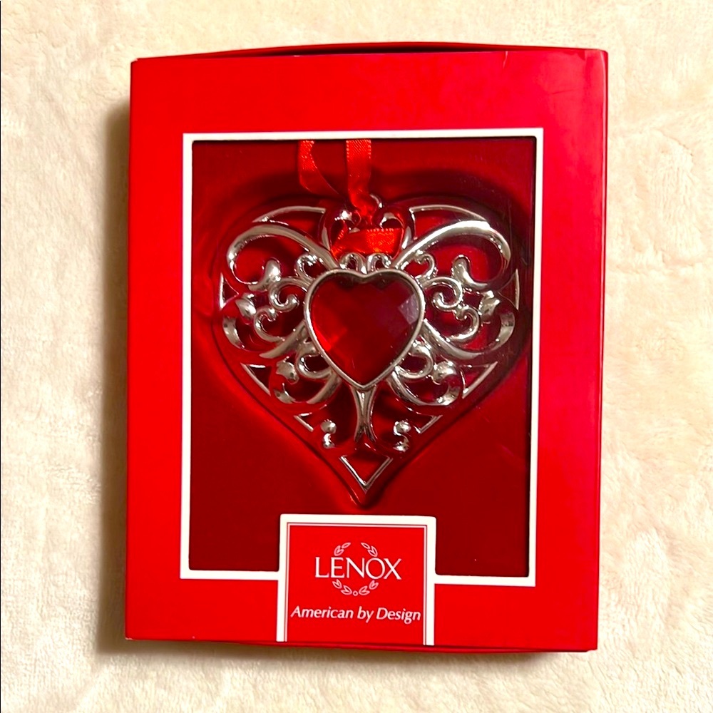 Lenox Red Heart Ornament. NWOT. Red and Silver